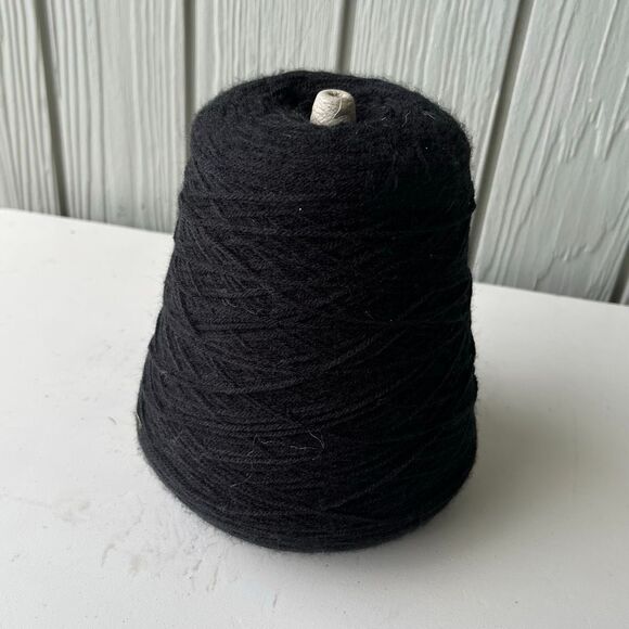 Tamm Black Acrylic Yarn Cone – 3-Ply, 15 oz – Vintage Craft Supply - Picture 5 of 5
